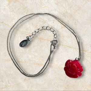 Rose Pendent Necklace